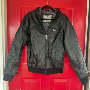 Men's Brave Luxe Soul Medium Winter Jacket Black Warm Polyester